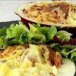 A L'oree Du Parc 住宿加早餐酒店 Saint-Priest-des-Champs