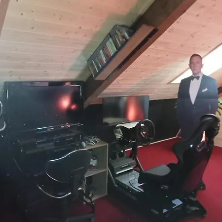 A L'oree Du Parc Nocleg ze śniadaniem 4*