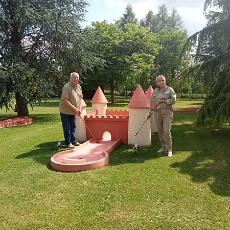 A L'oree Du Parc Bed and Breakfast