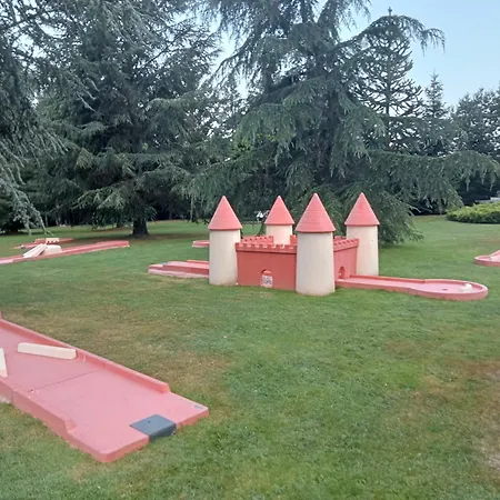 A L'oree Du Parc 4* Saint-Priest-des-Champs