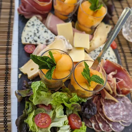 A L'oree Du Parc Bed & Breakfast 3*