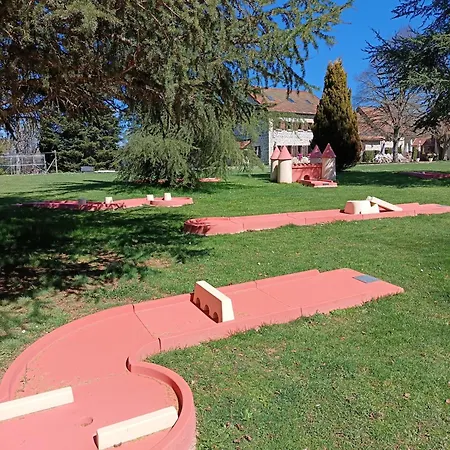 A L'orée Du Parc 3*