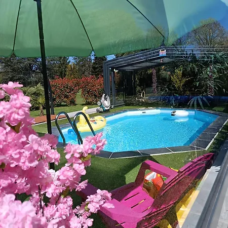 Bed and Breakfast A L'oree Du Parc 4*