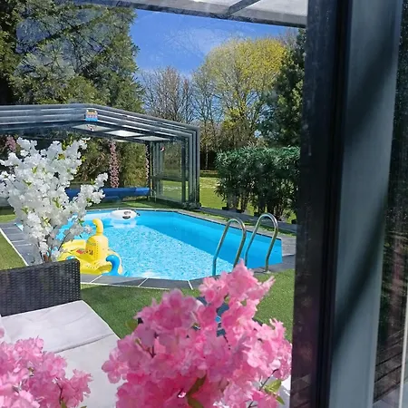 A L'orée Du Parc Bed and breakfast