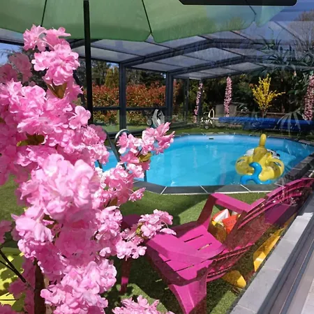 A L'orée Du Parc 4* Saint-Priest-des-Champs