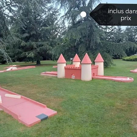 A L'oree Du Parc לינה וארוחת בוקר